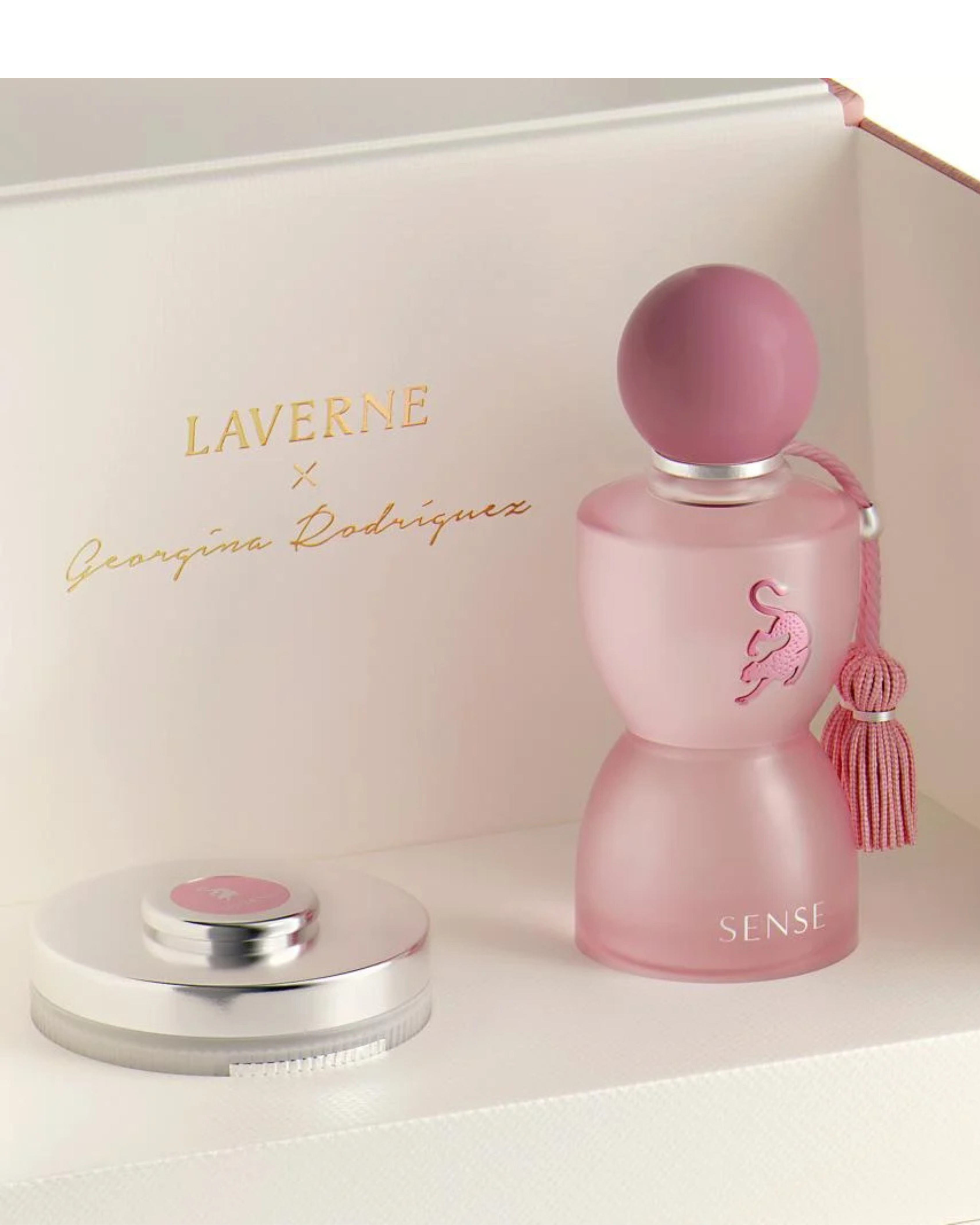 Laverne Perfume Gift Set, Sense Eau de Parfum, Body Powder, Tote Bag, Pink.